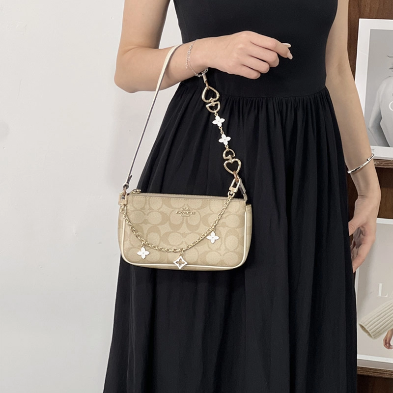 nolita 19coach