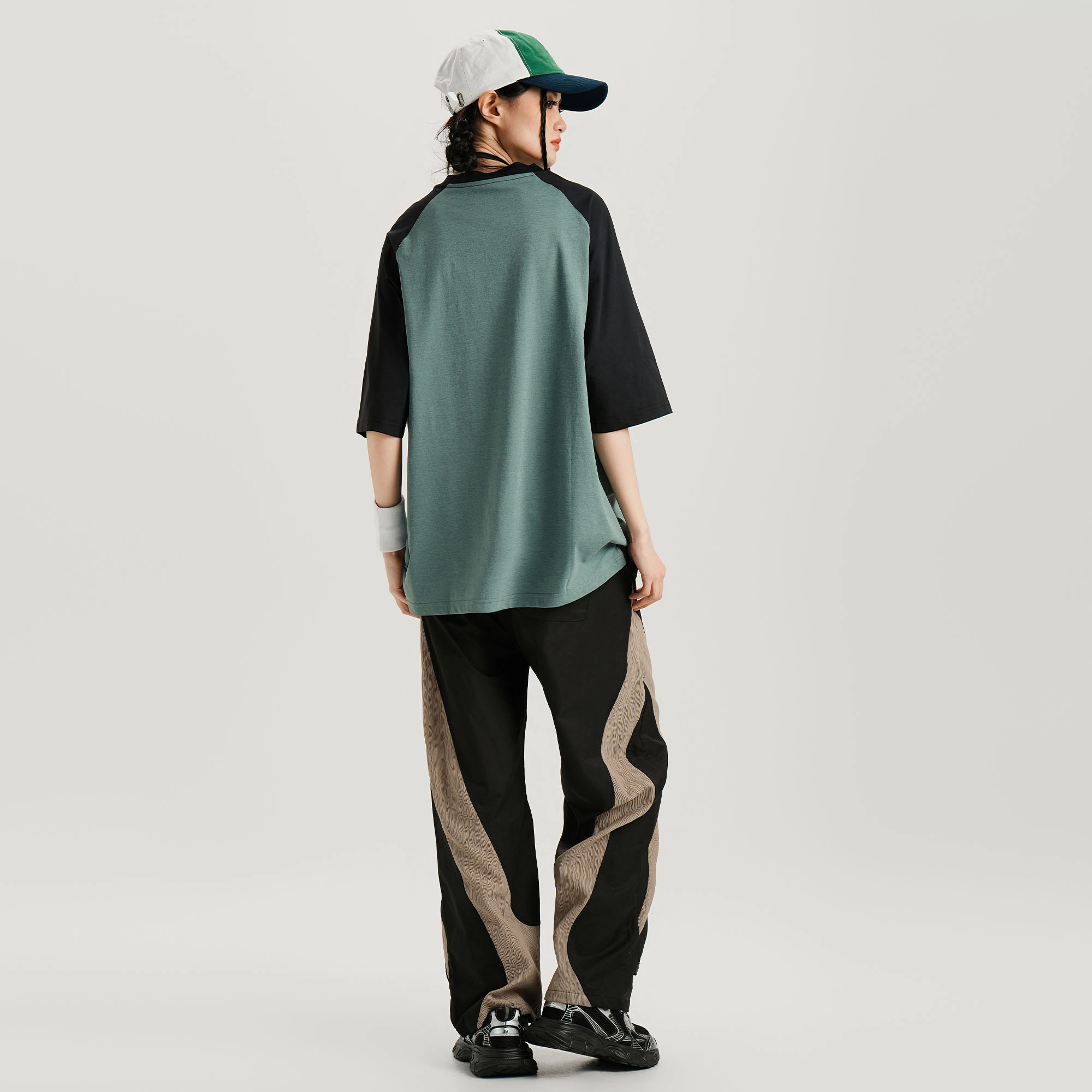 SCRM UPF50+LogoT