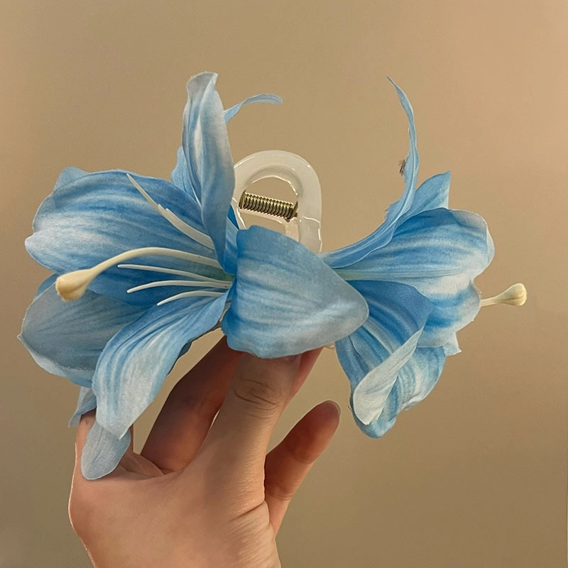 色菲尔 百合花朵  冷感紫色蓝色百合花氛围感立体仿真花朵高级感鲨鱼夹绝美 布 发夹 女款