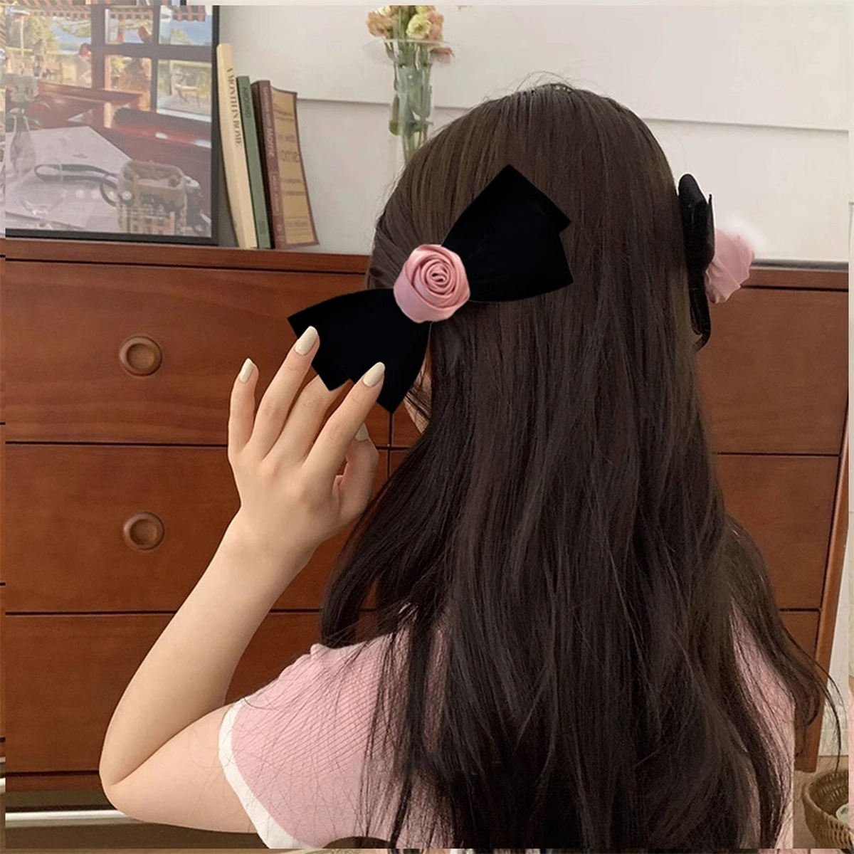 色菲尔 淡粉玫瑰鸭嘴夹   蝴蝶结半扎发在逃公主优雅知性通勤后脑勺低马尾鸭嘴夹高端 布艺 合金 发夹 女款