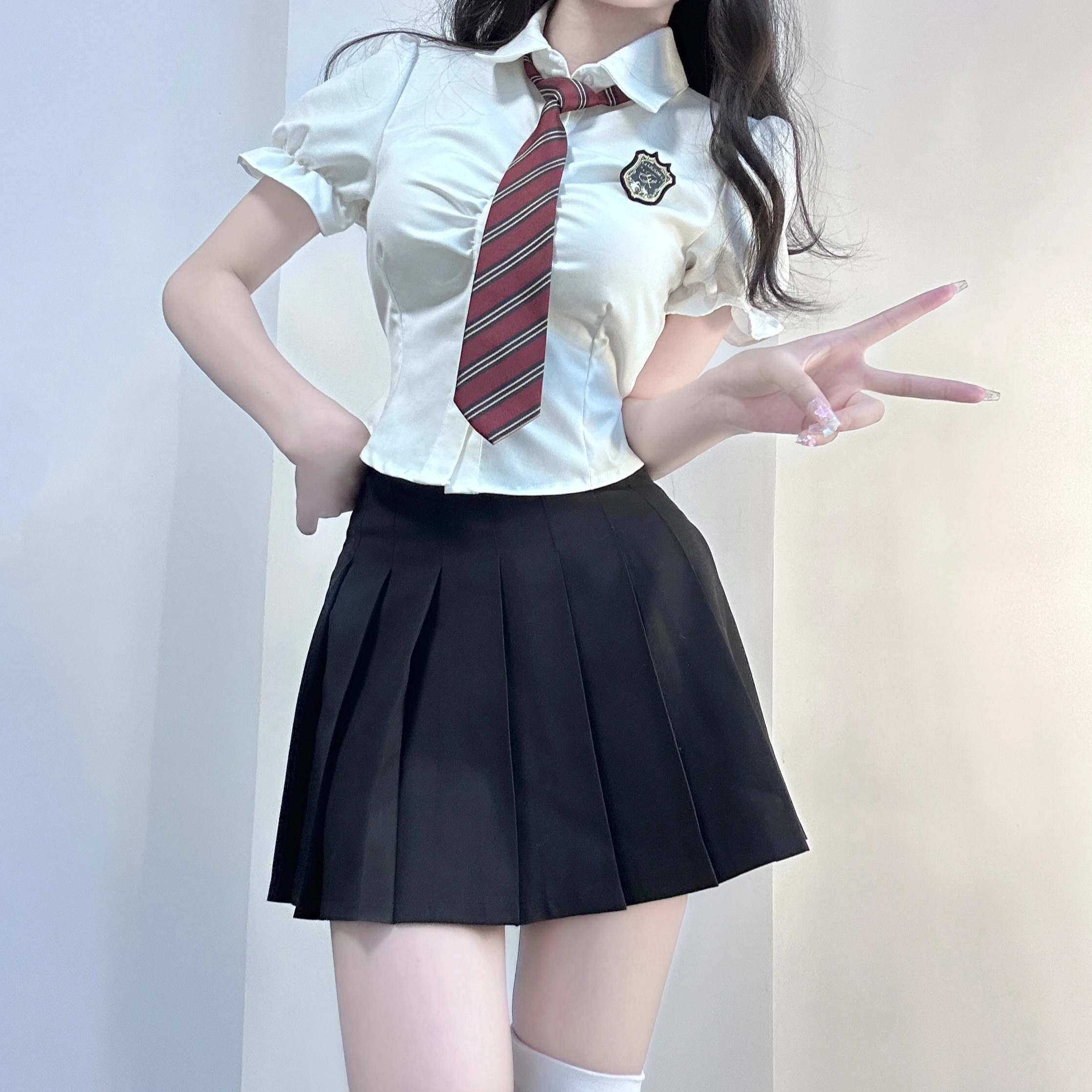 九条喵 纯色收腰绑带领带泡泡袖衬衫其他制服上装 女款