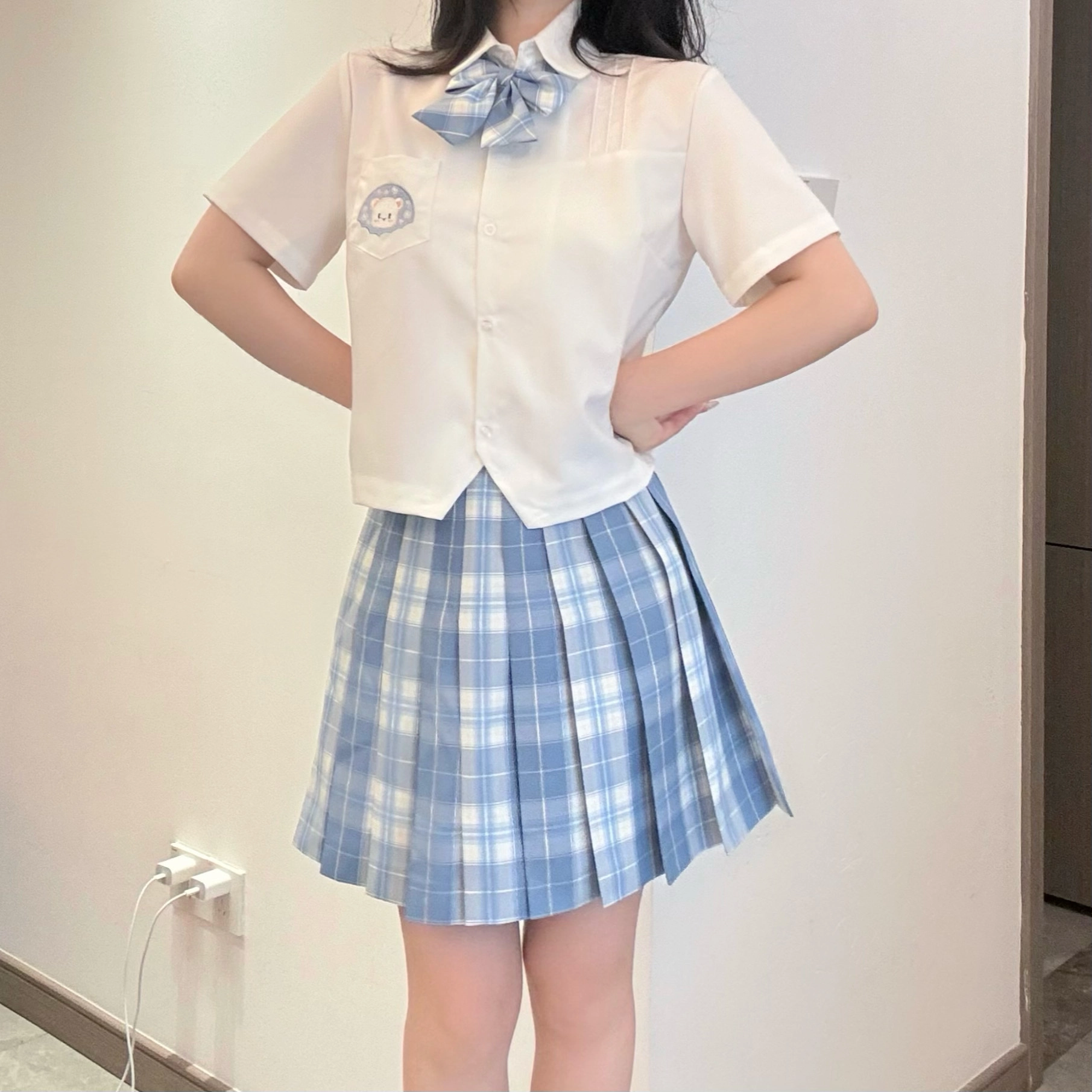 九条喵 动漫小熊刺绣学院风短袖衬衫 女款