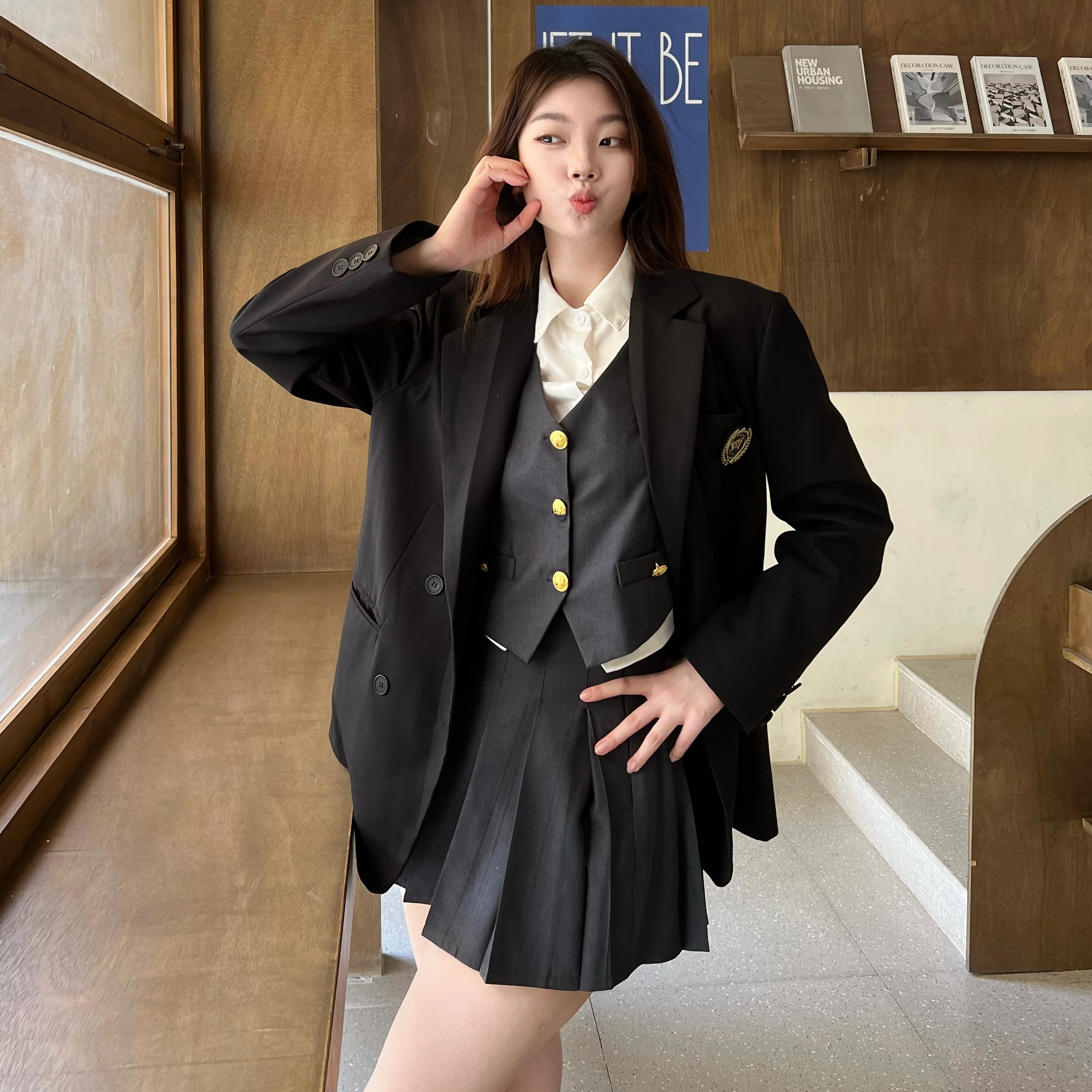 九条喵 单排扣西装马甲拼色长袖衬衫纯色百褶短裙制服 女款 灰色