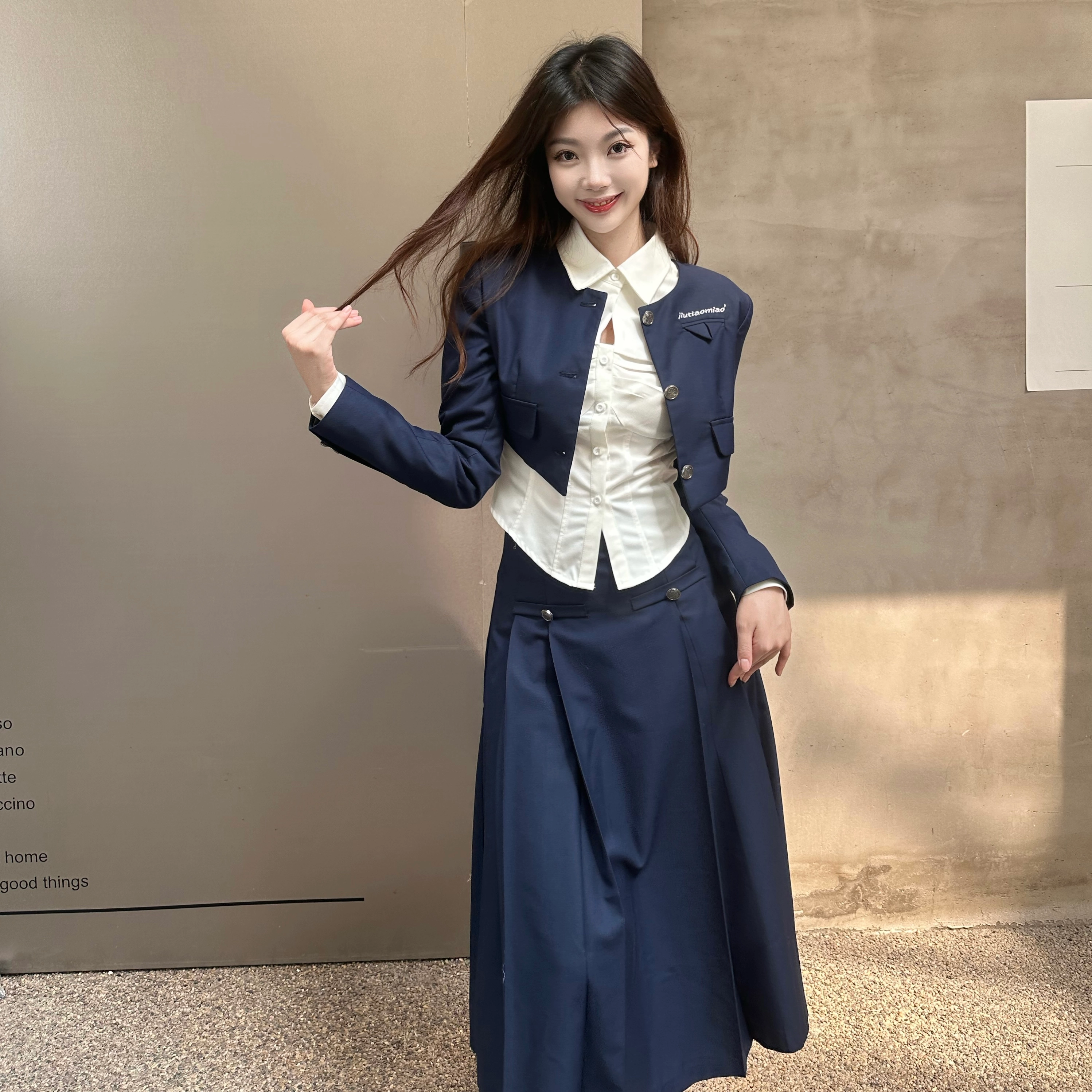 九条喵 学院风高腰中长款百褶休闲长裙制服 女款