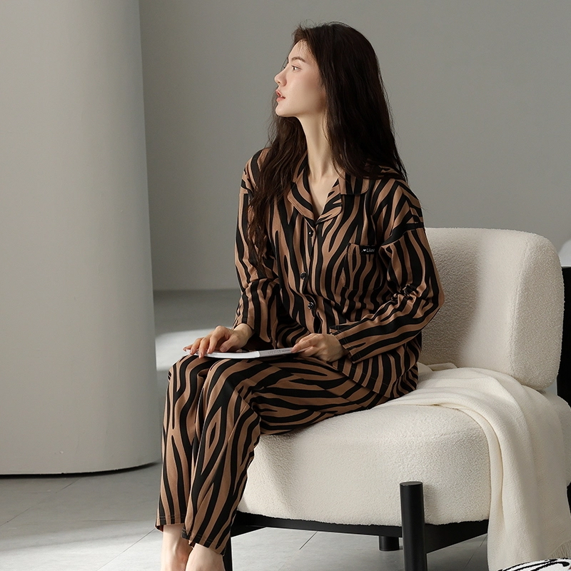 卡绚 翻领开衫长袖长裤家居服可外穿睡衣套装 女 图片色