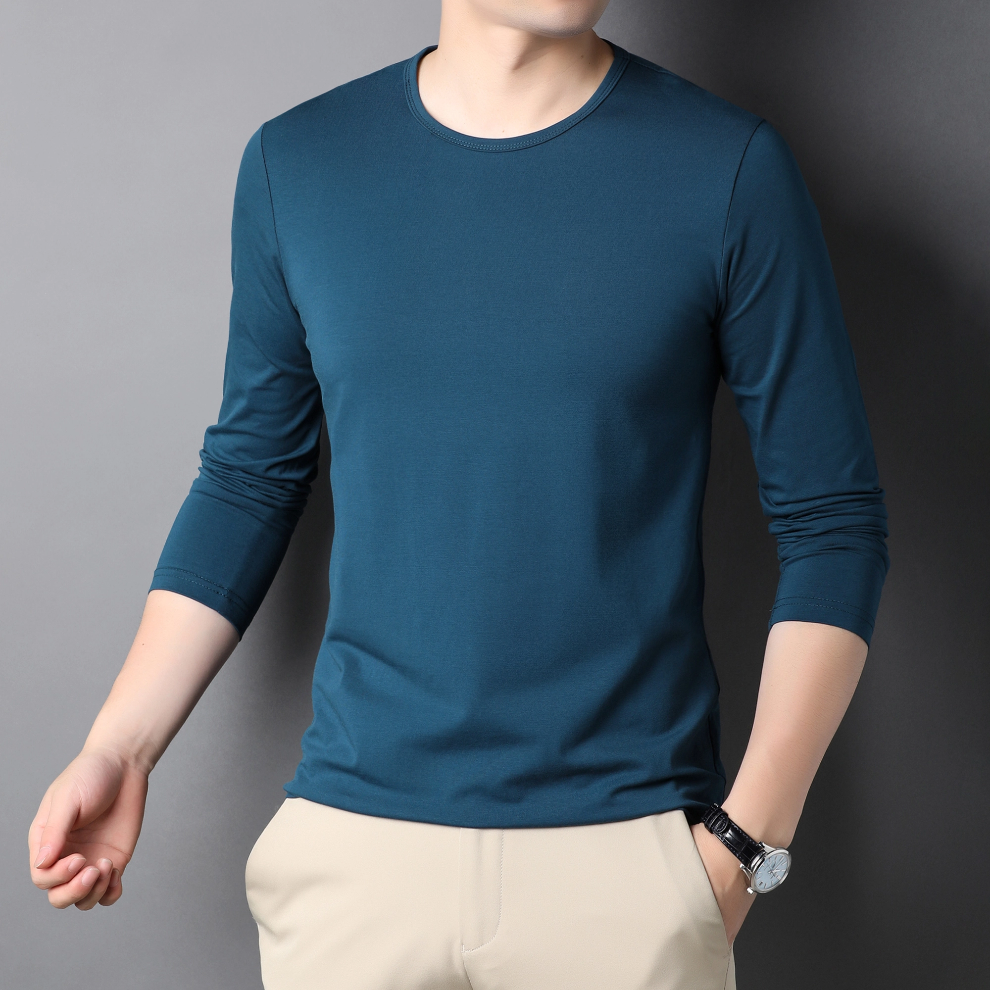PIERRE CARDIN T