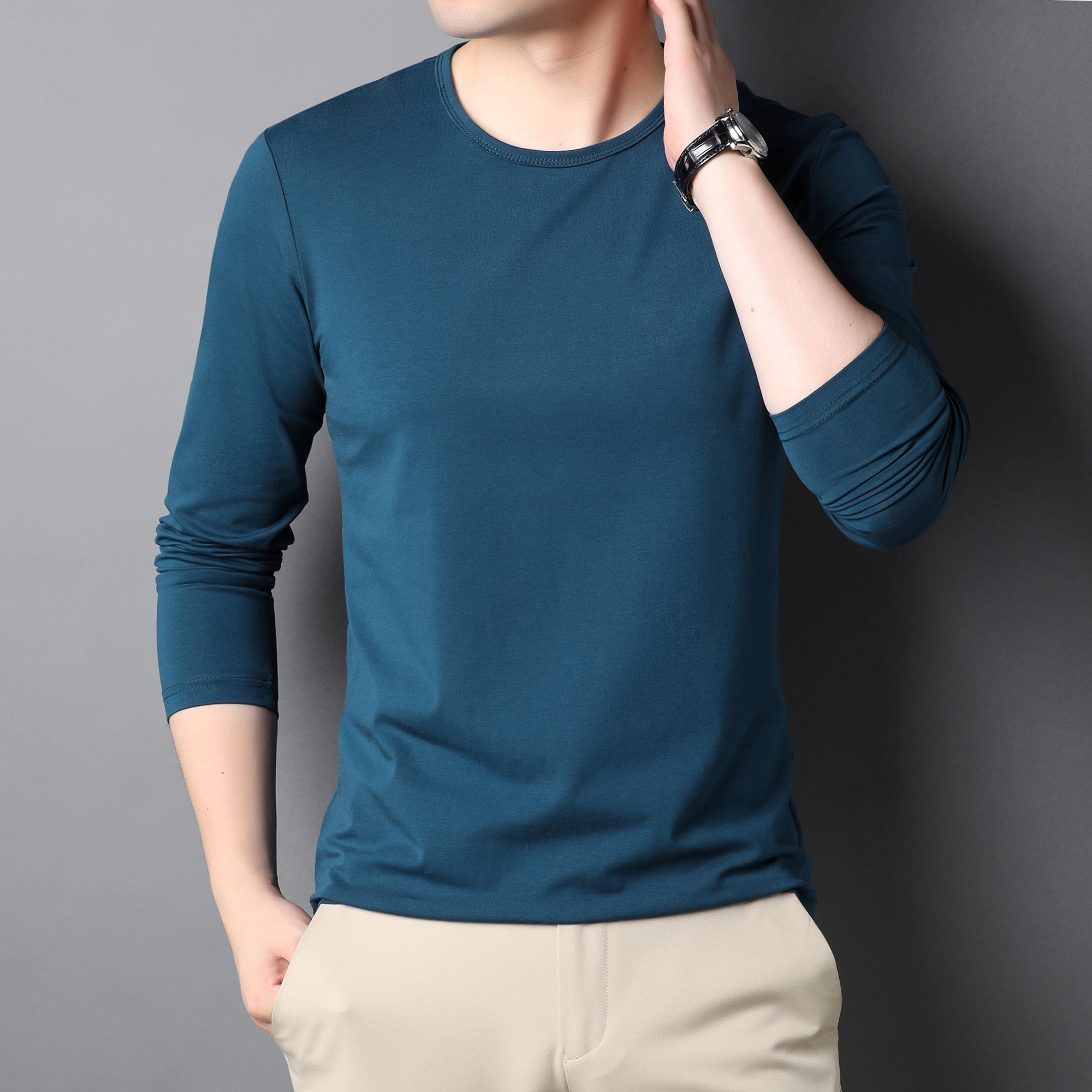 PIERRE CARDIN T