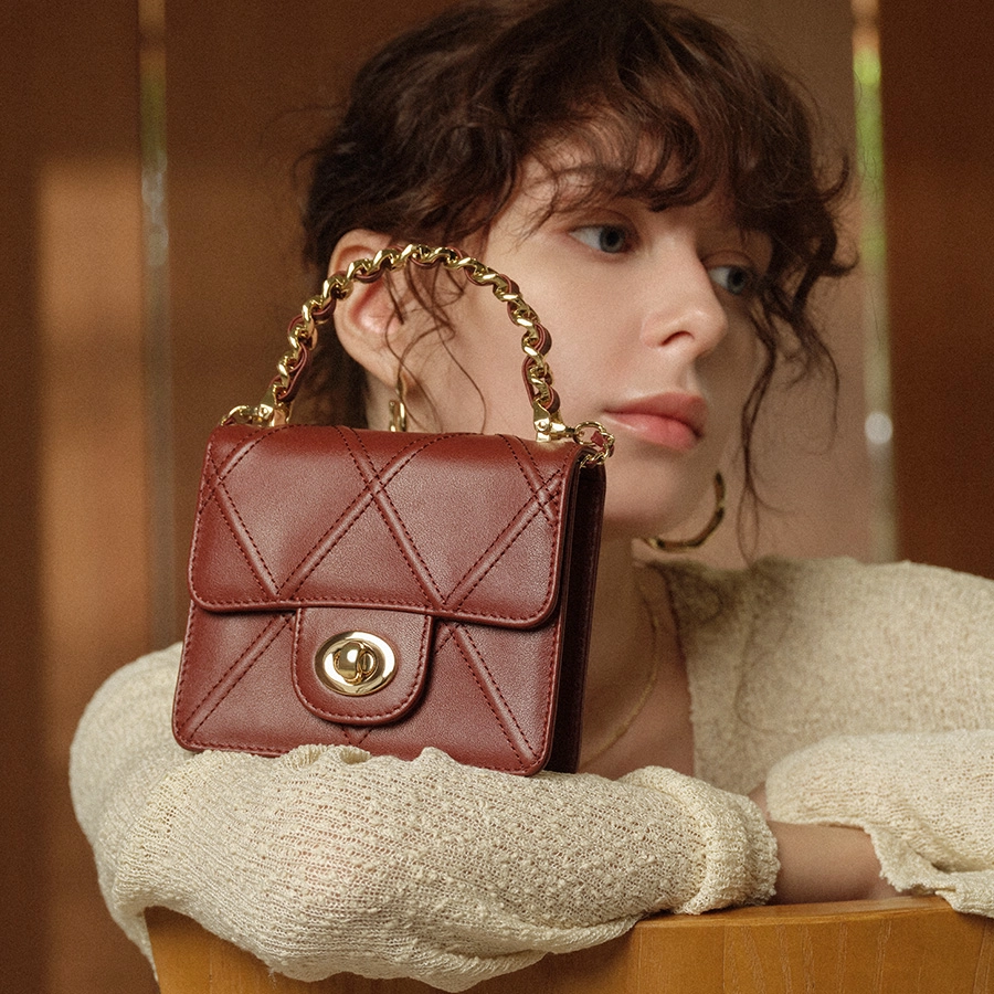 ELLE