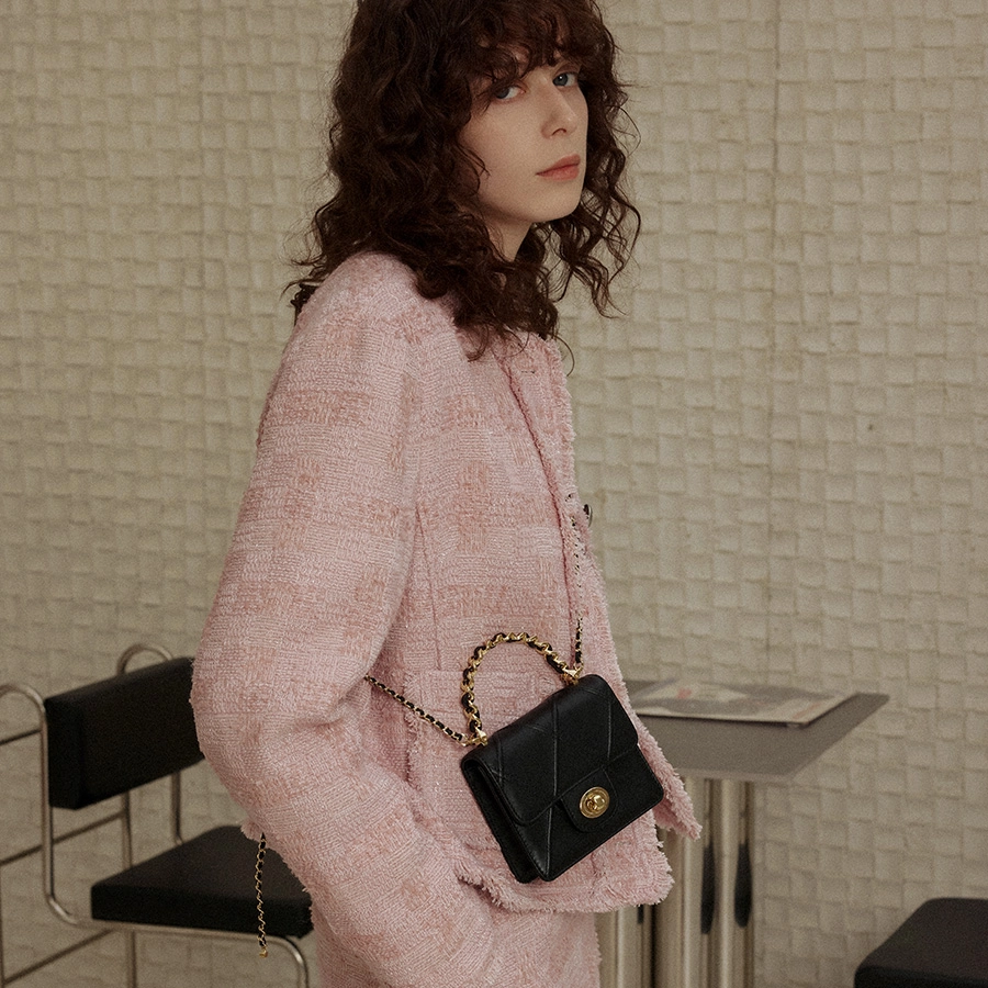 ELLE