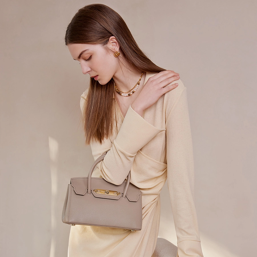 ELLE