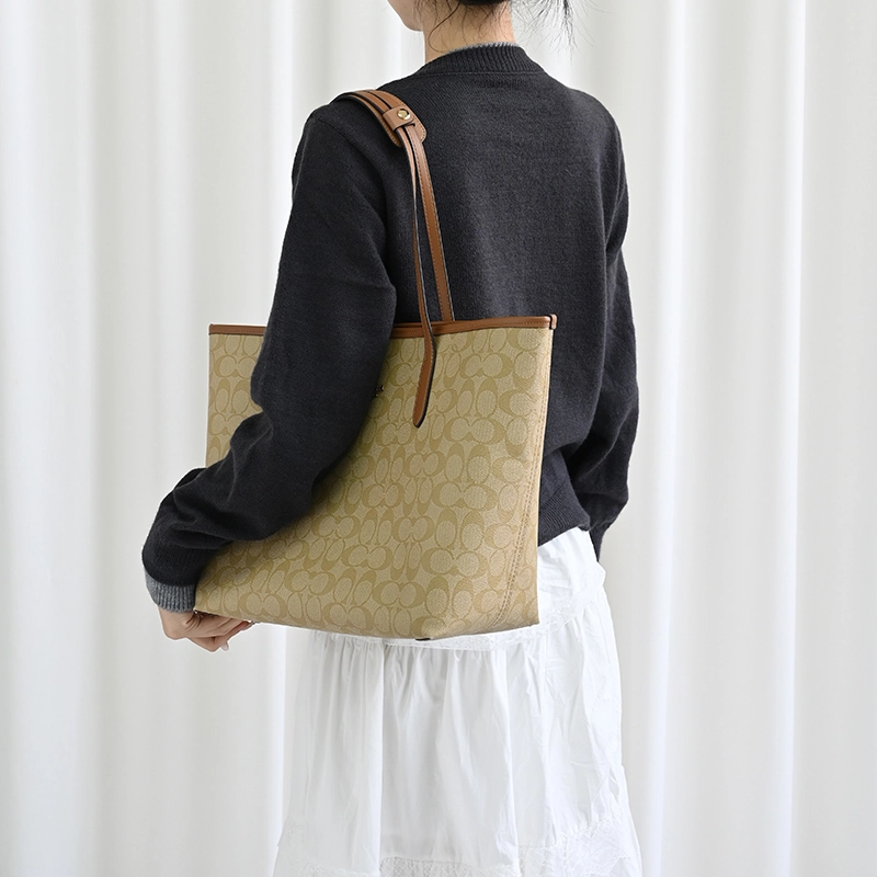 CoachCity33tote