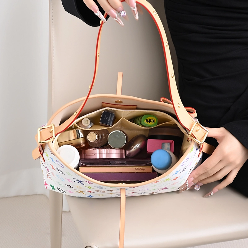 LV Carryall