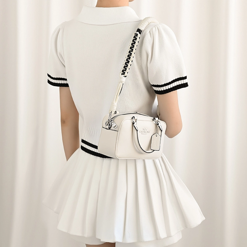 satchel19