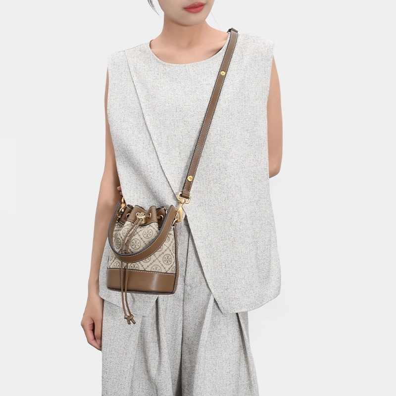 TB T Monogram