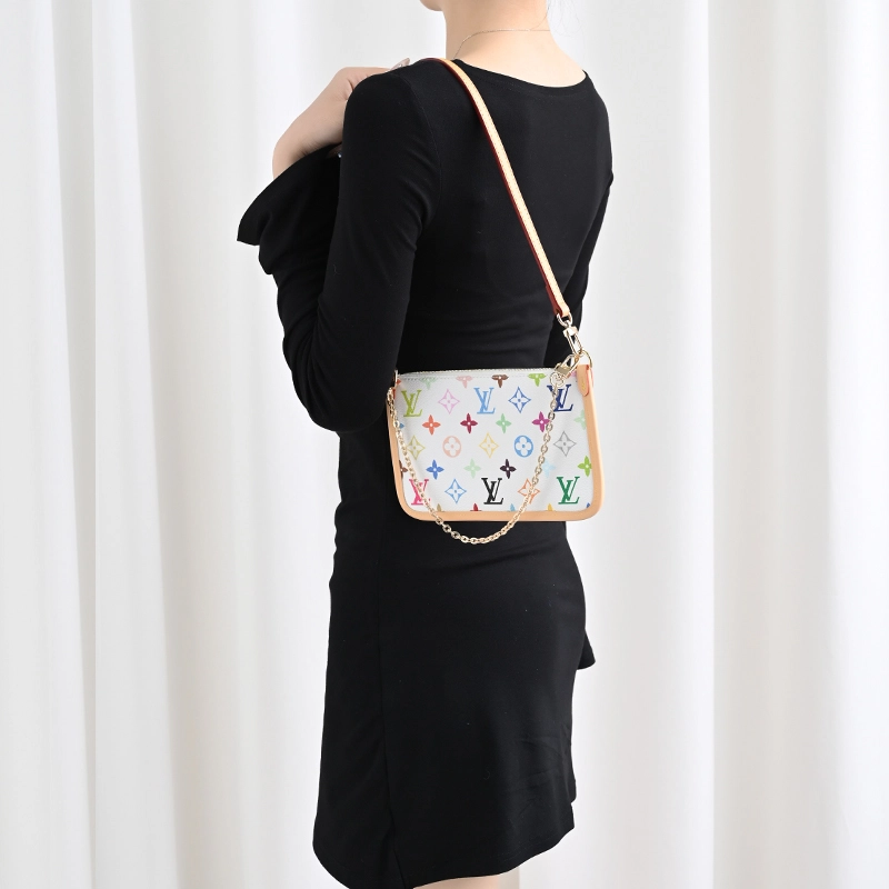 LV Carryall