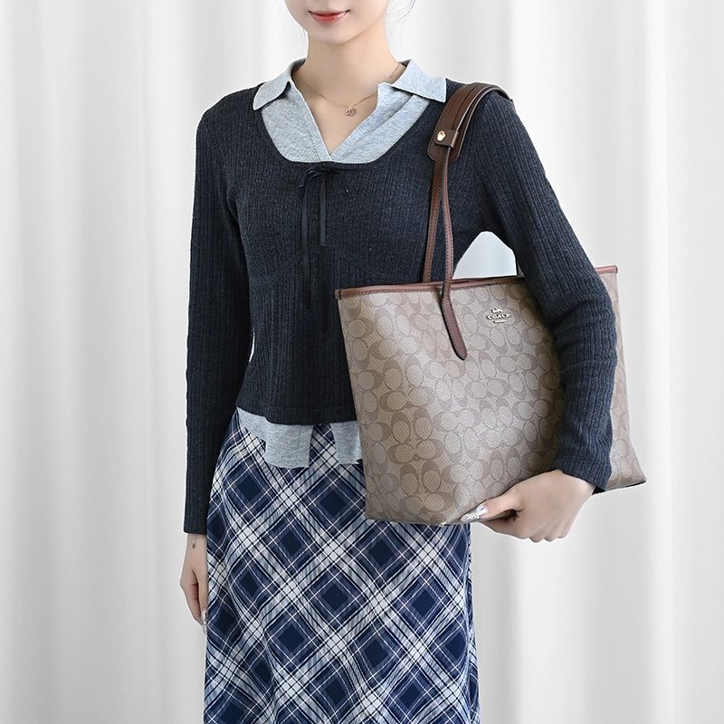 CoachCity33tote