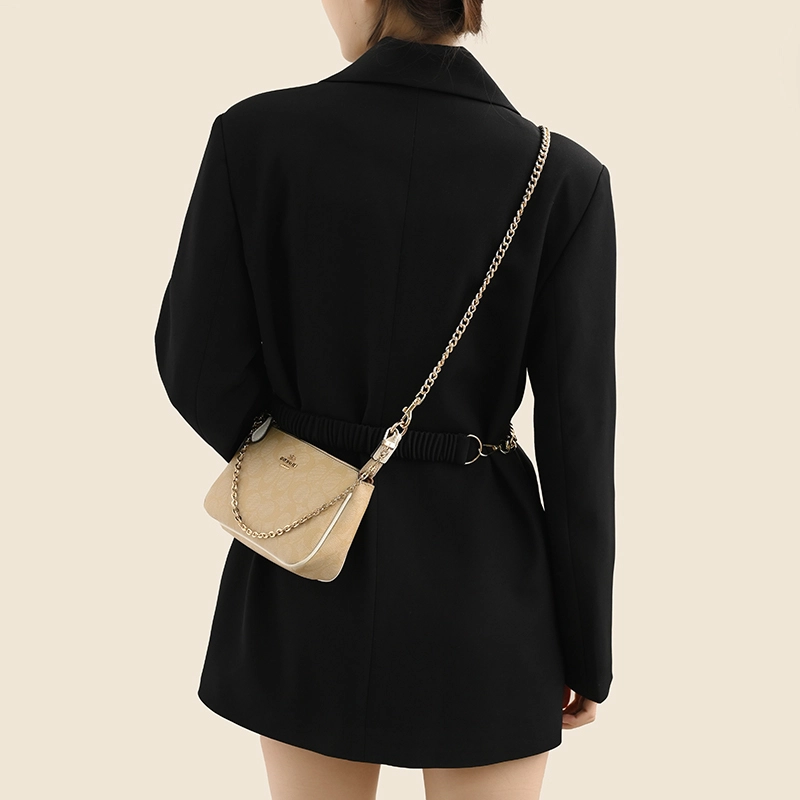 coachnolita19