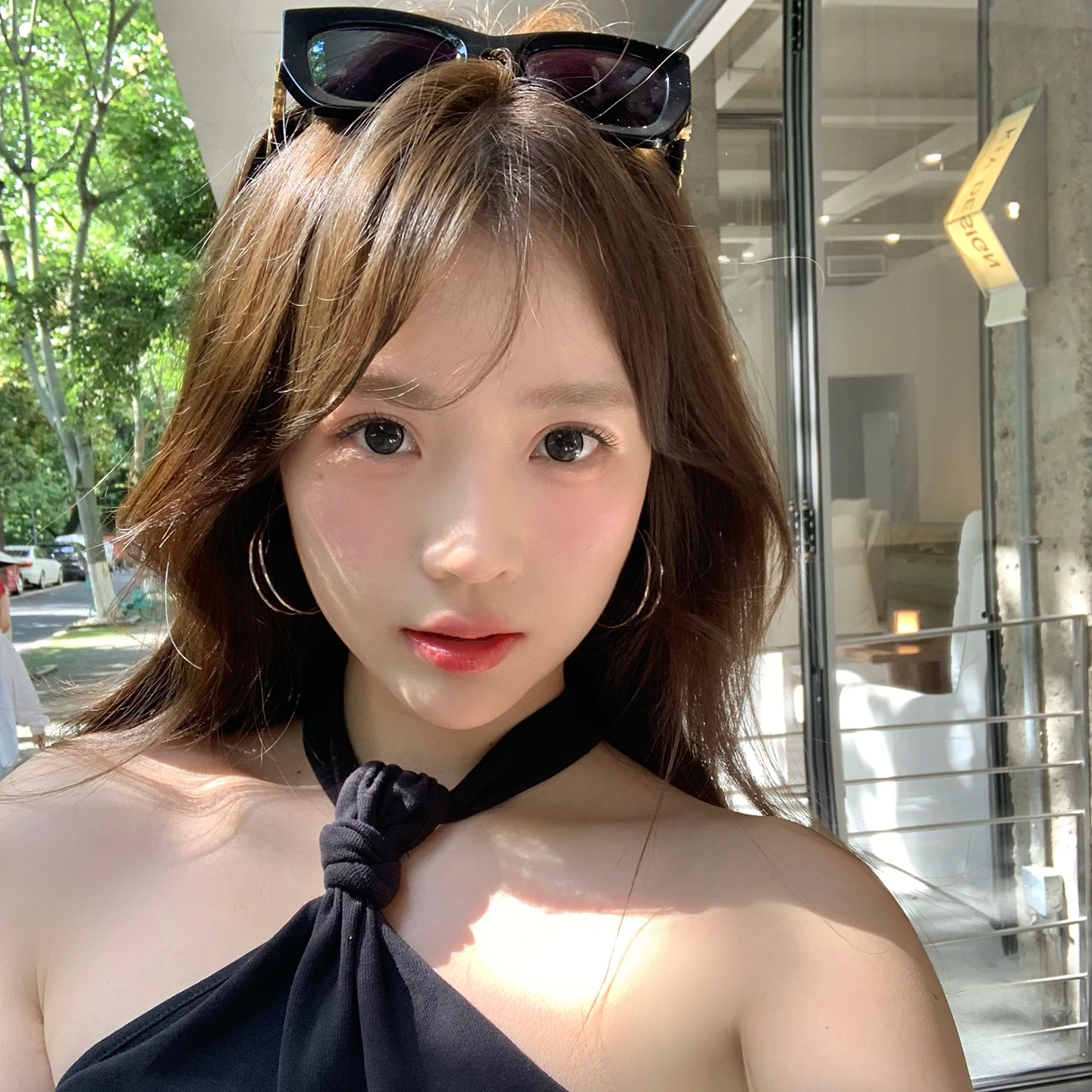 S925