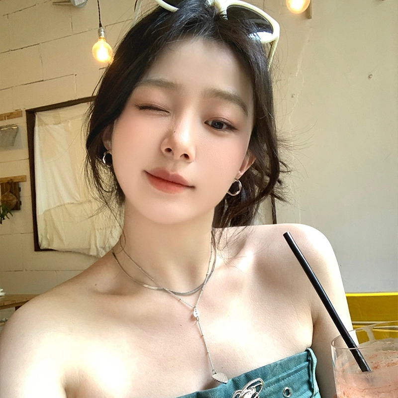 S925