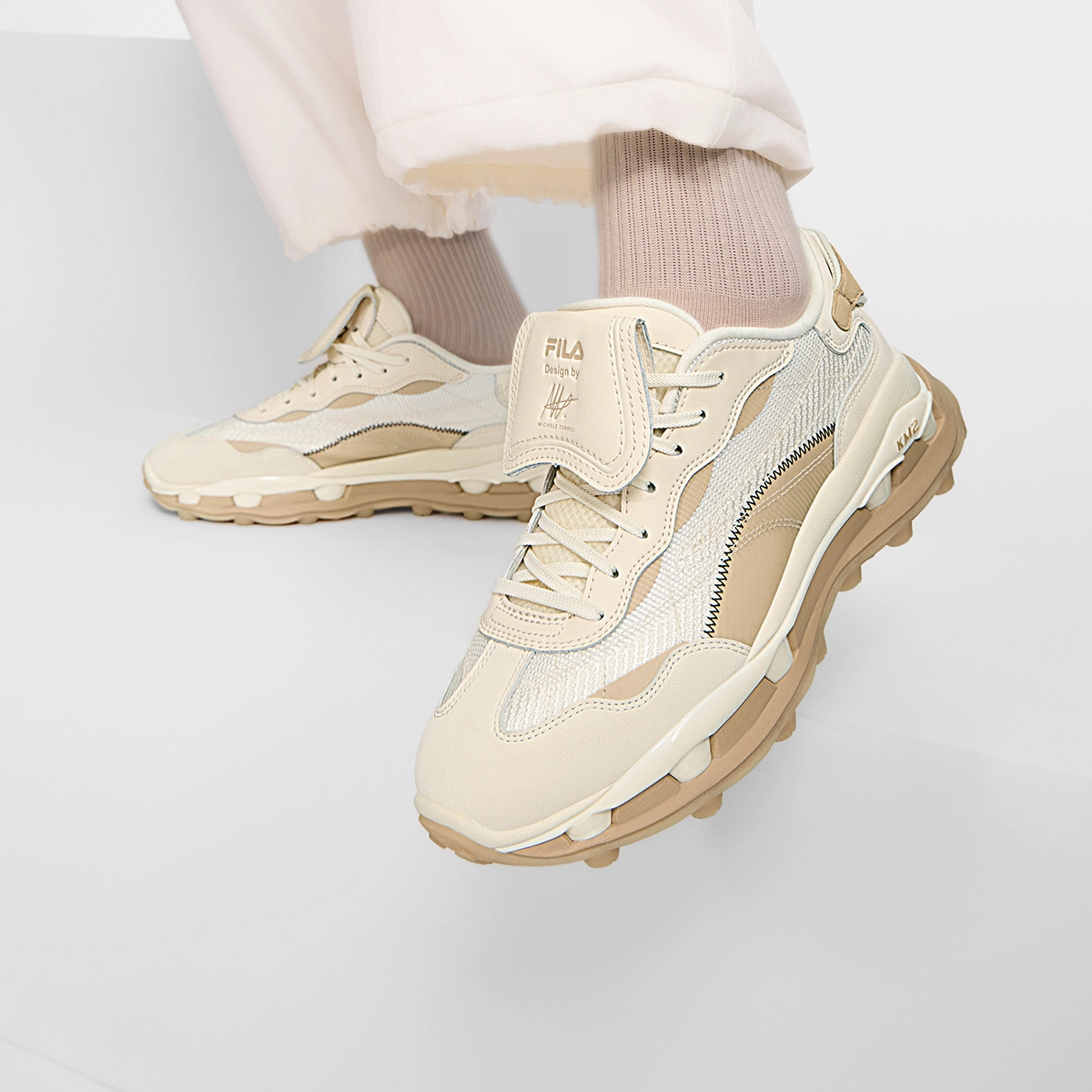 FILA KM2