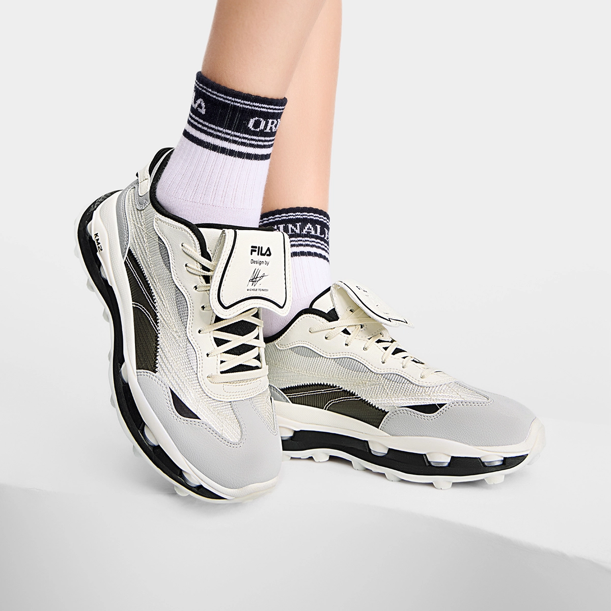 FILA KM2