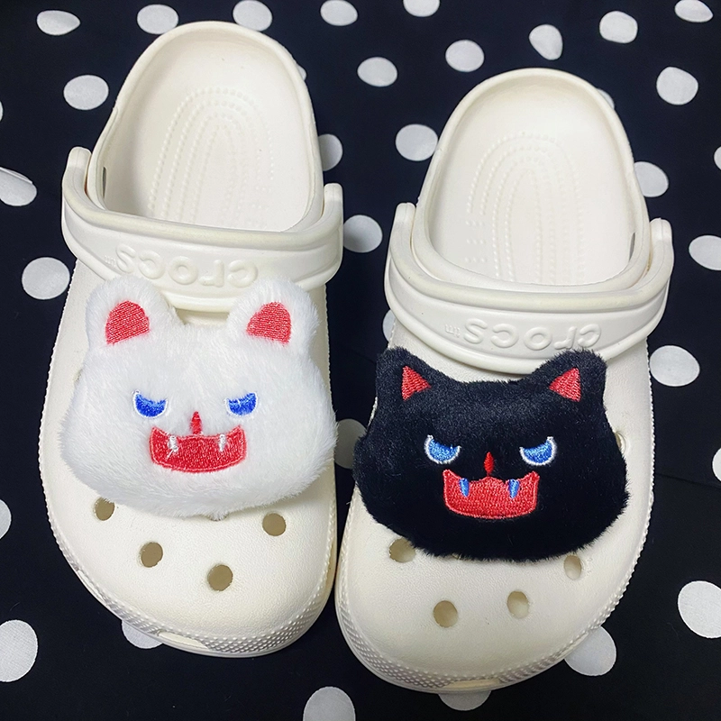 US8ACC CrocsDIY