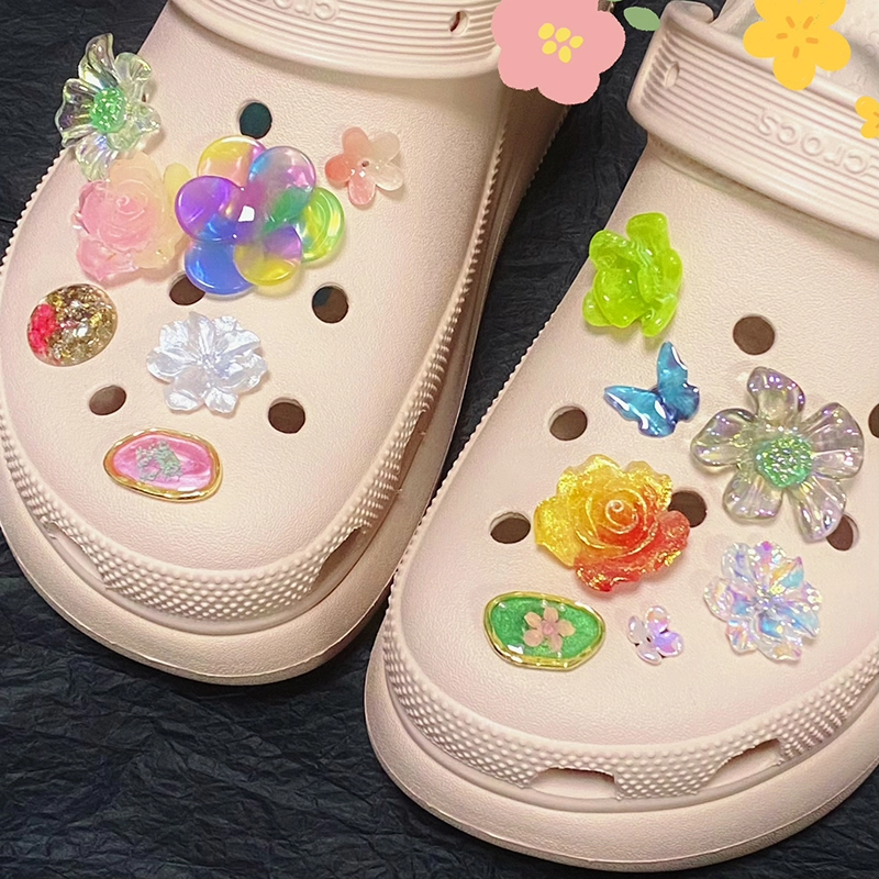 US8ACC CrocsDIY
