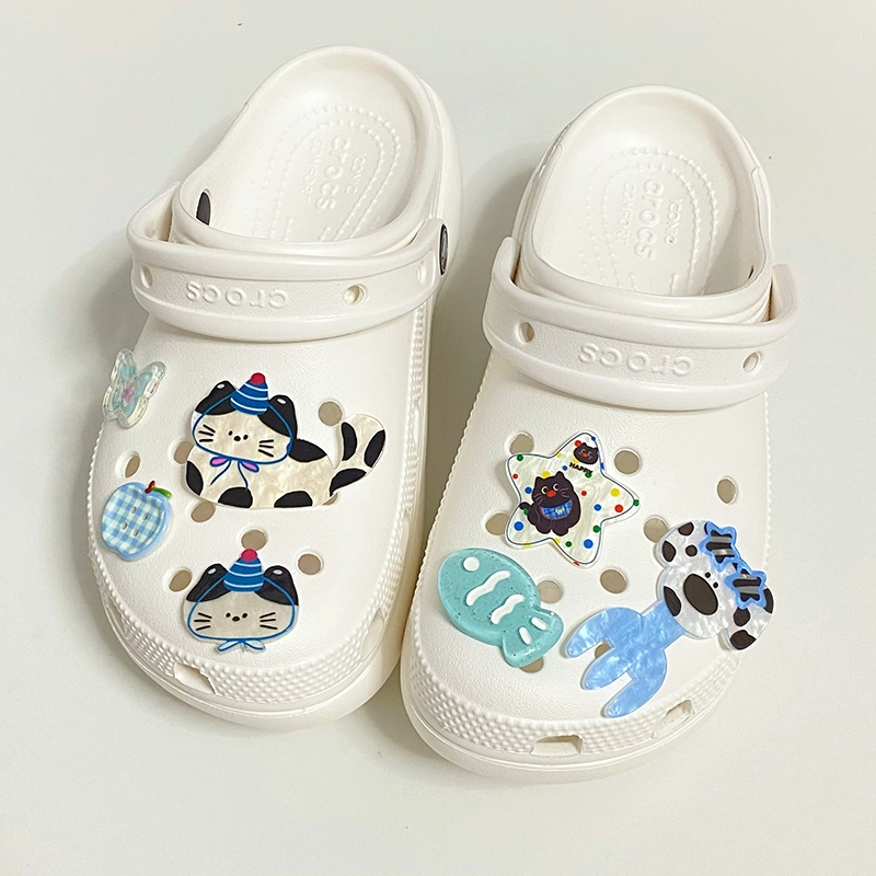 US8ACC CrocsDIY