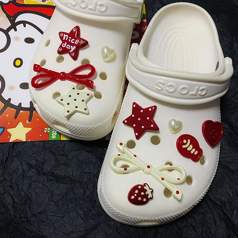 US8ACC CrocsDIY