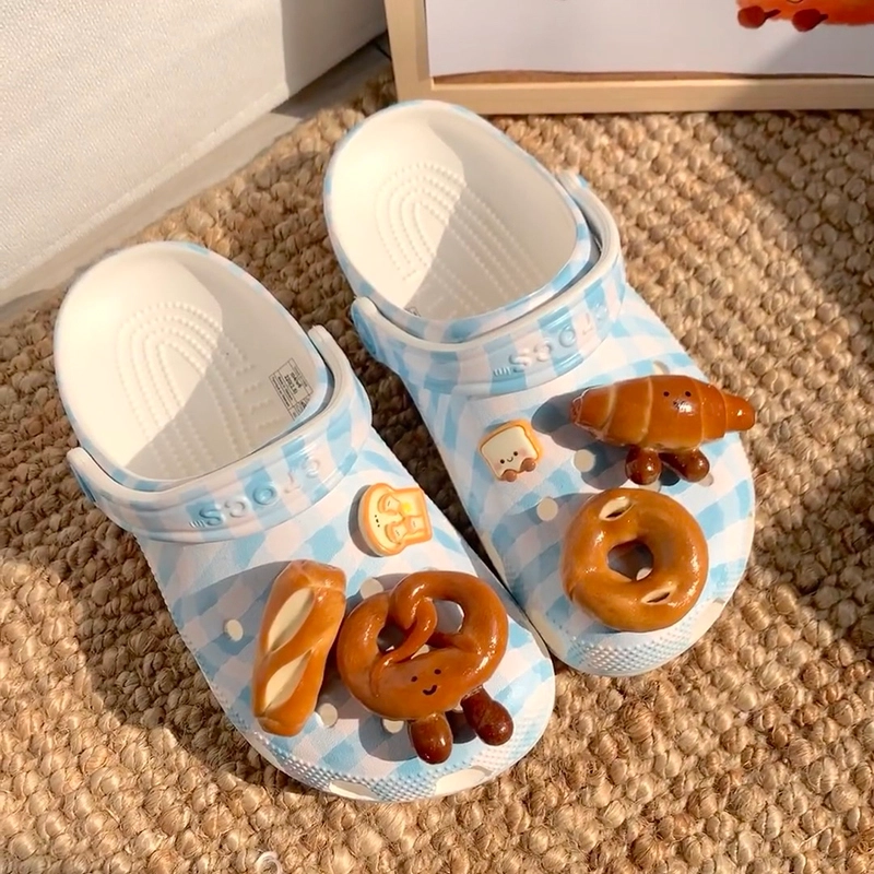 US8ACC JC CrocsDIY
