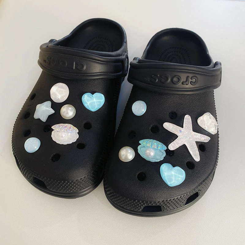 US8ACC crocs