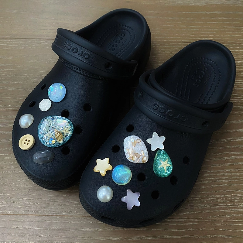 US8ACC crocs