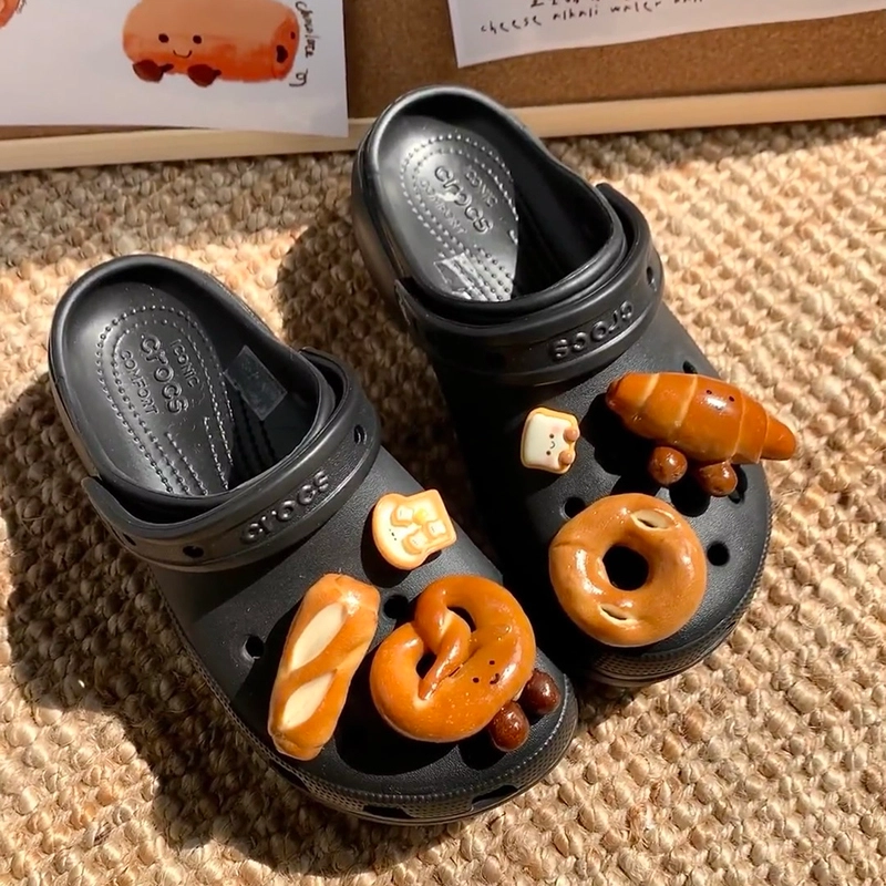 US8ACC JC CrocsDIY