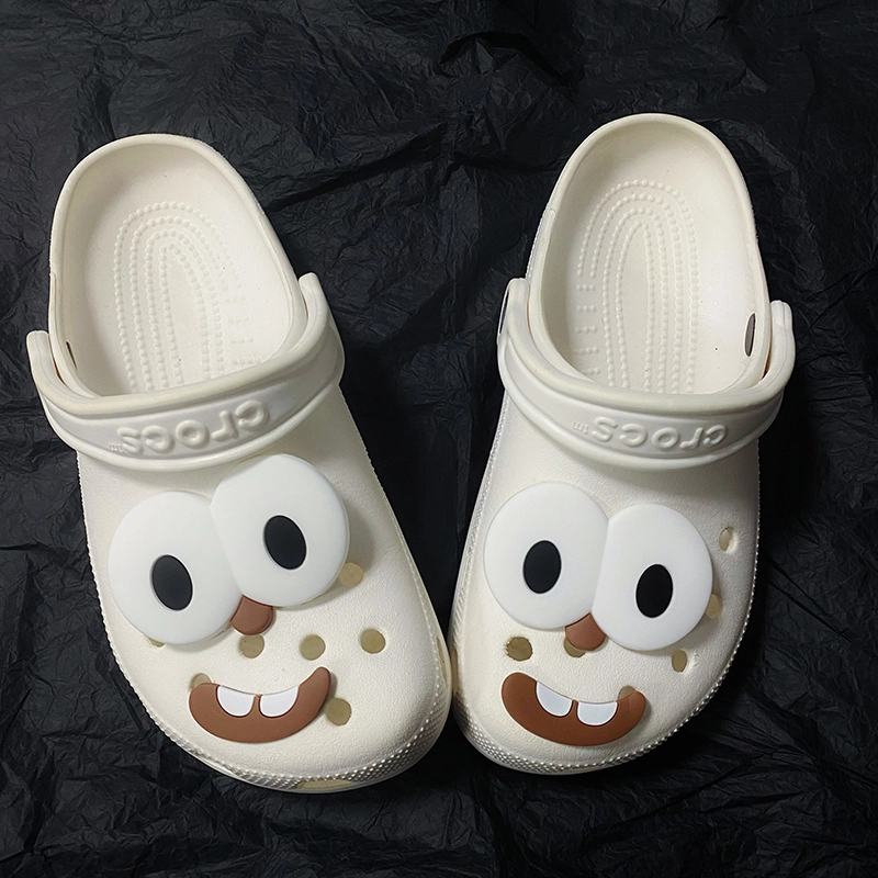 US8ACC Crocs DIY