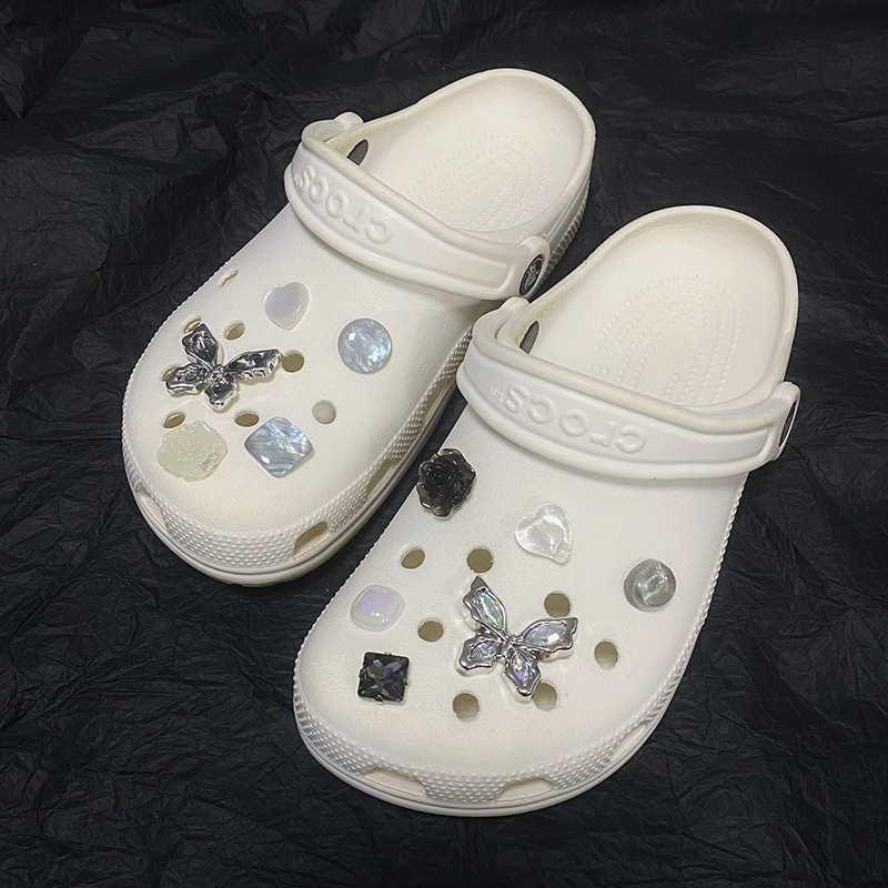 US8ACC CrocsDIY