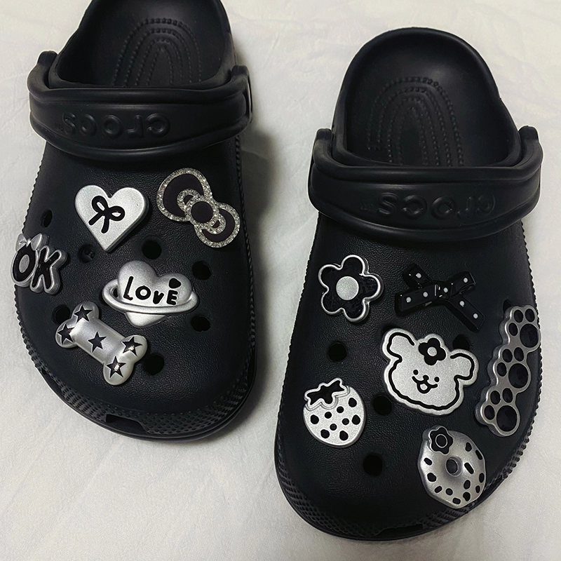 US8ACC CrocsDIY