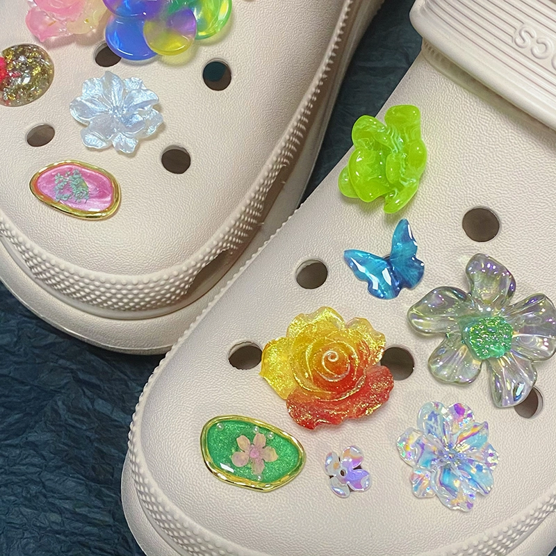 US8ACC CrocsDIY