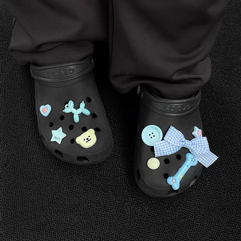 US8ACC CrocsDIY
