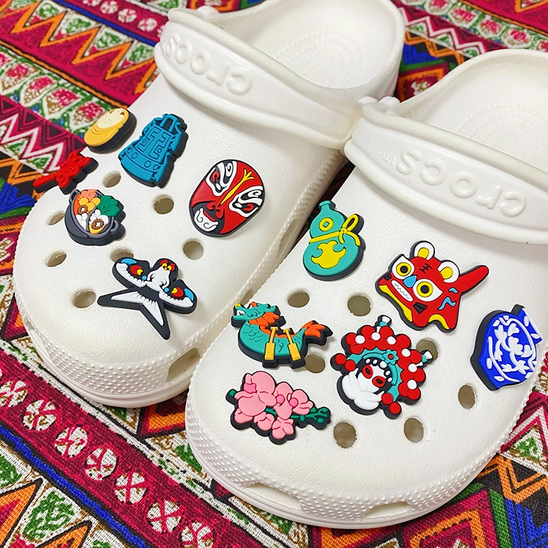 US8ACC CrocsDIY