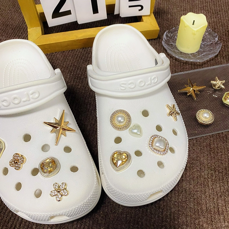 US8ACC CrocsDIY