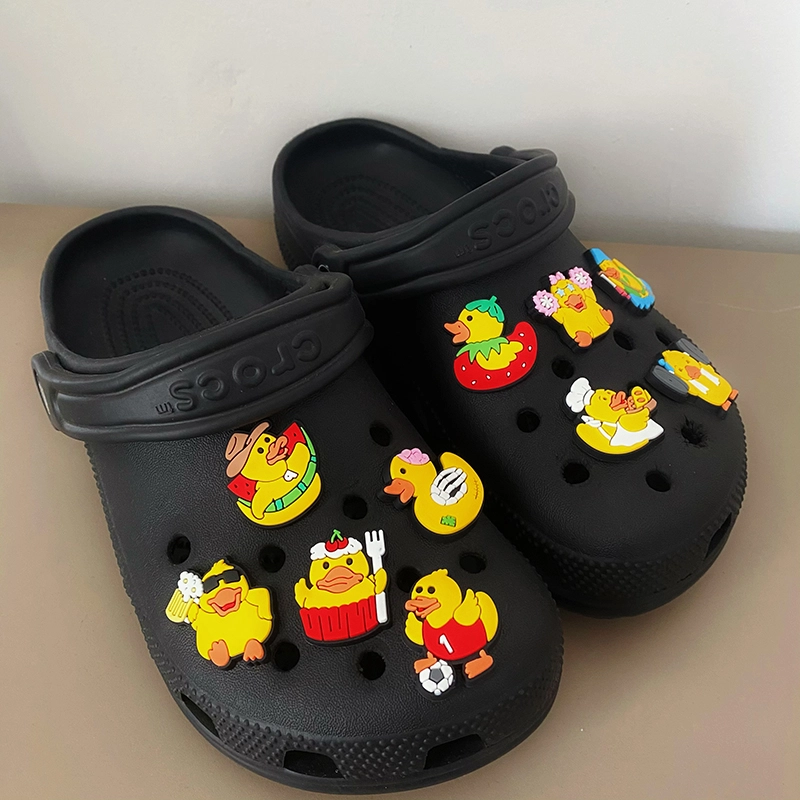 US8ACC crocs
