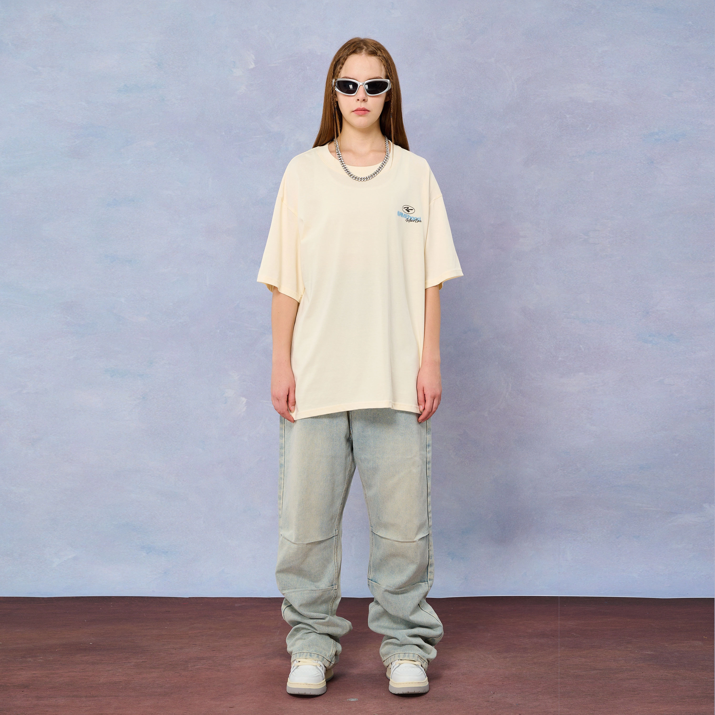 SIMPLE RIMLESS T