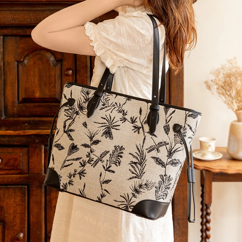 VANESSA HOGAN VH Tote