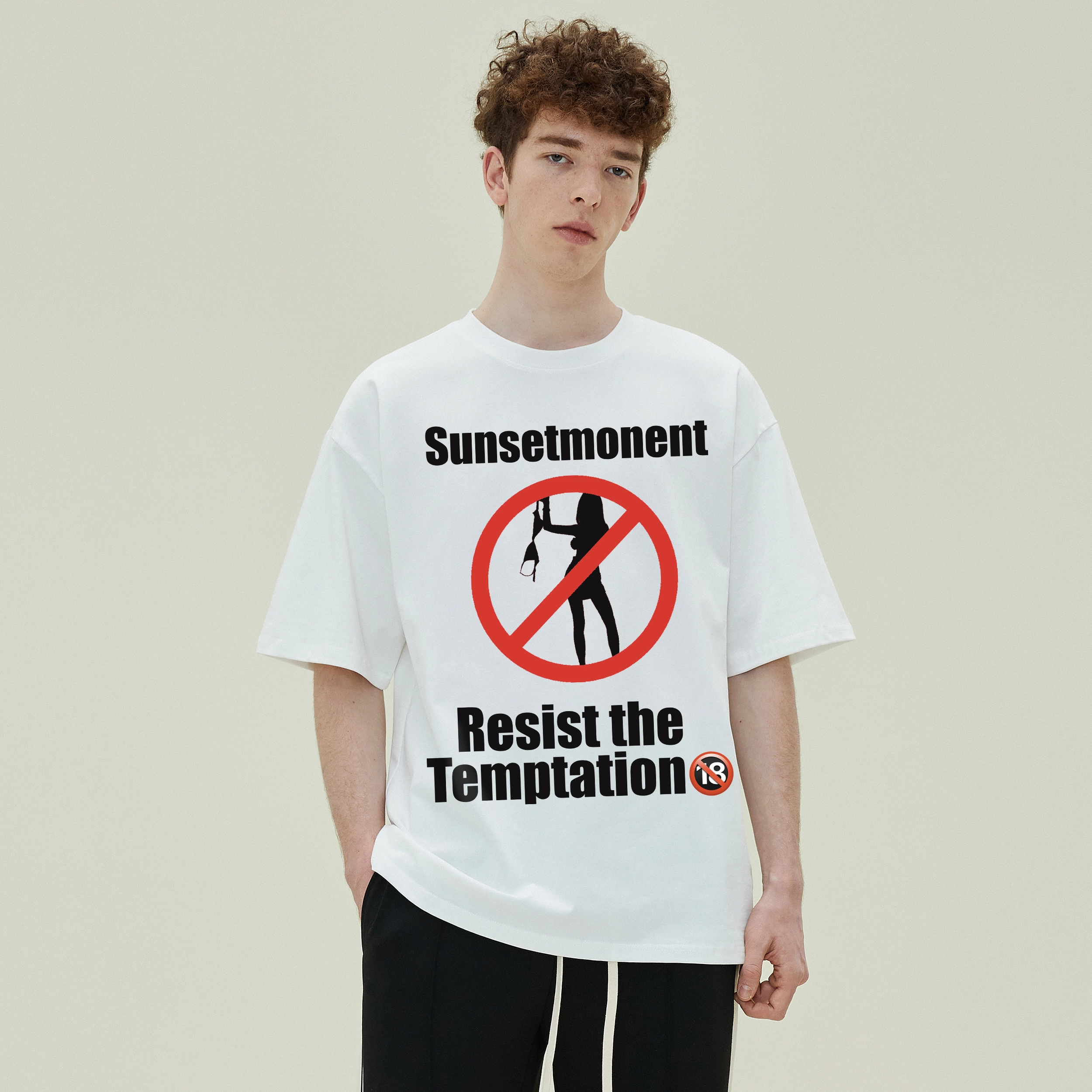 SUNSETMONENT T