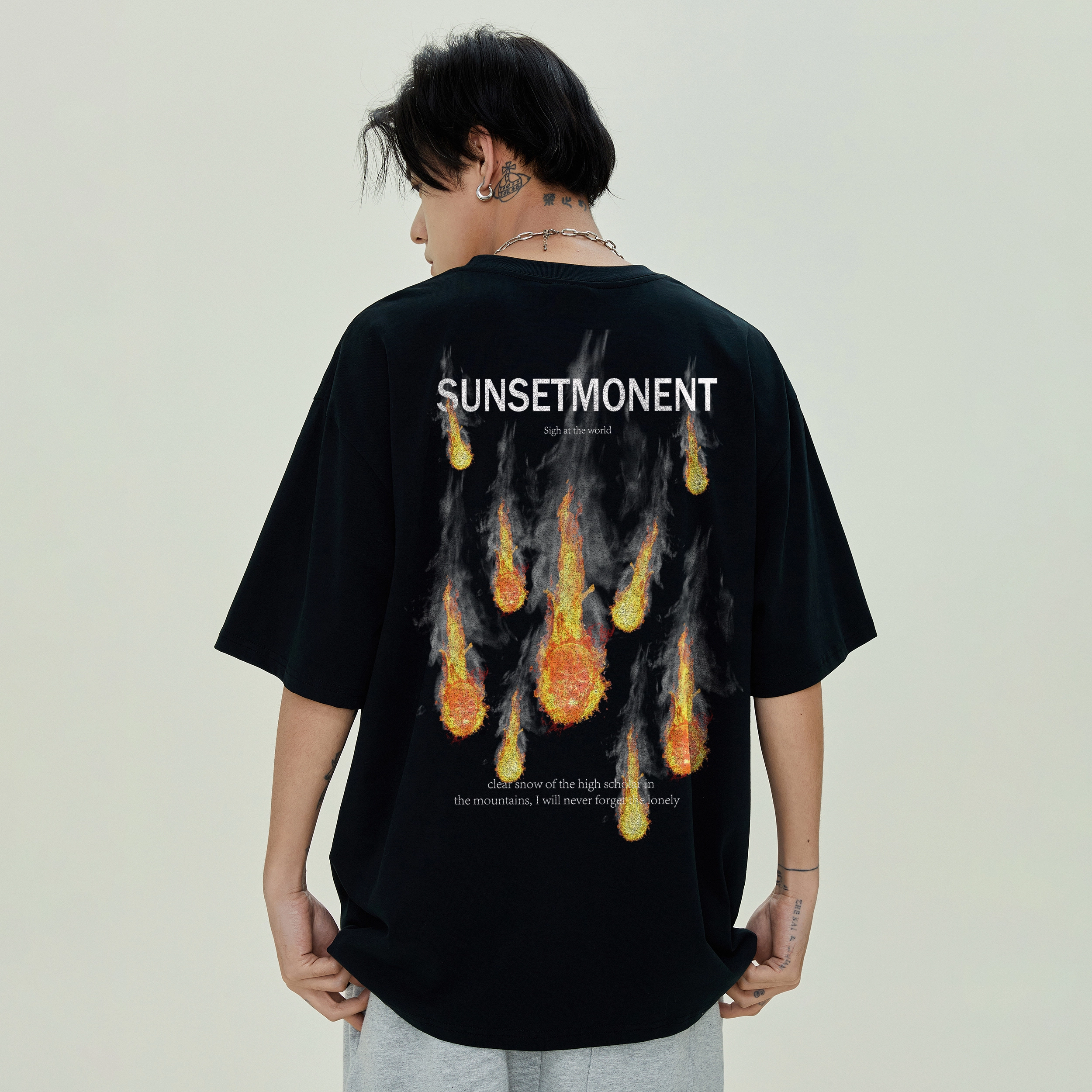 SUNSETMONENT T
