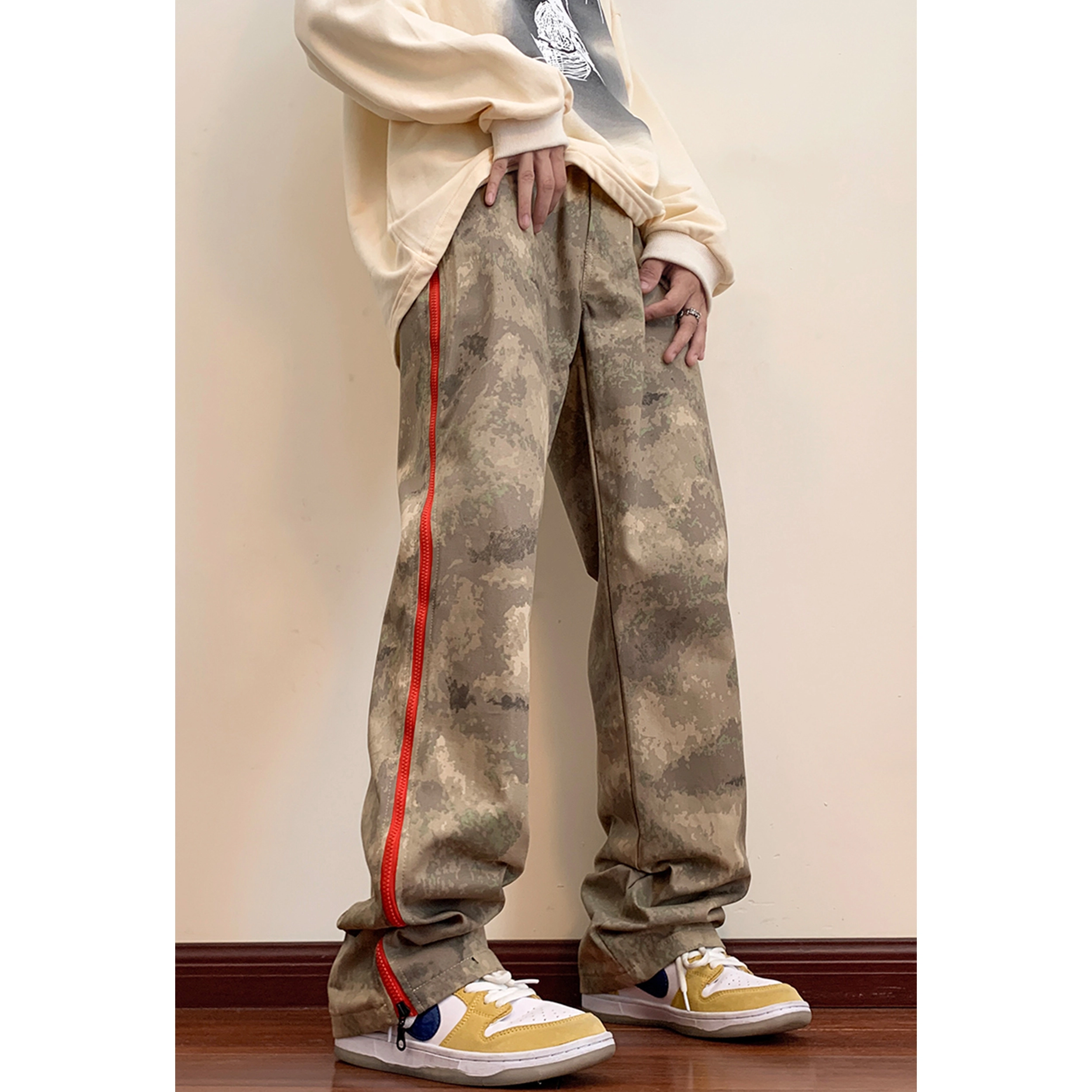 PAINT STAIN
