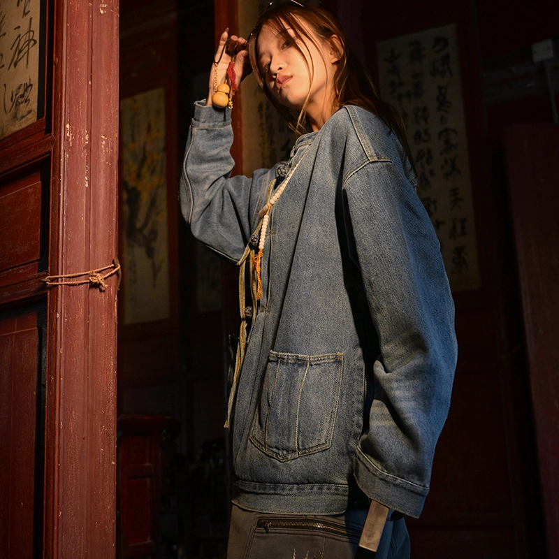 三省六部 国风做旧无帽立领可脱卸破坏牛仔唐装羽绒服 男女同款 水洗复古蓝