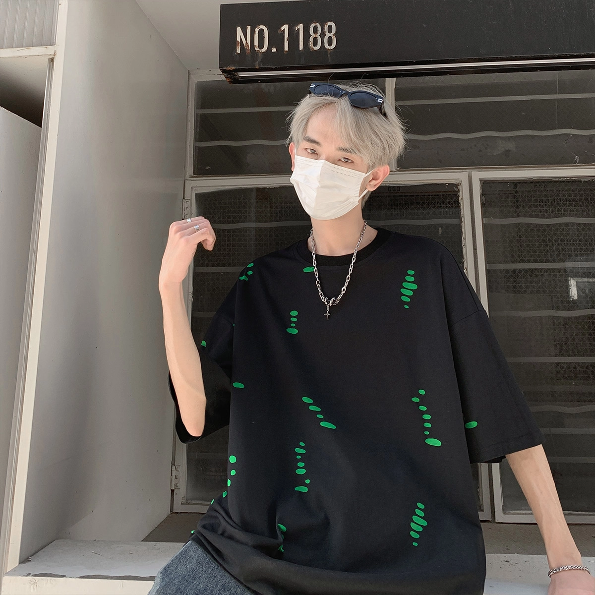 R.super T