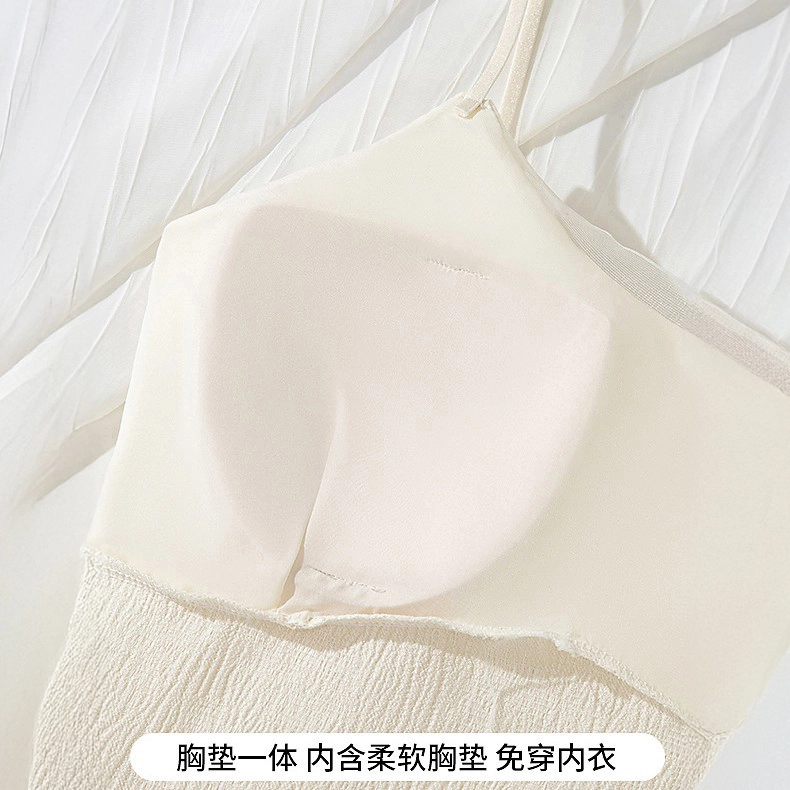 艾诗塔 新国风吊带小胸聚拢带胸垫薄款辣妹设计感高级感修身显瘦背心 女款