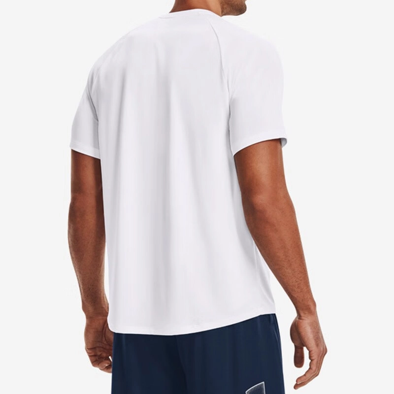 Under Armour T